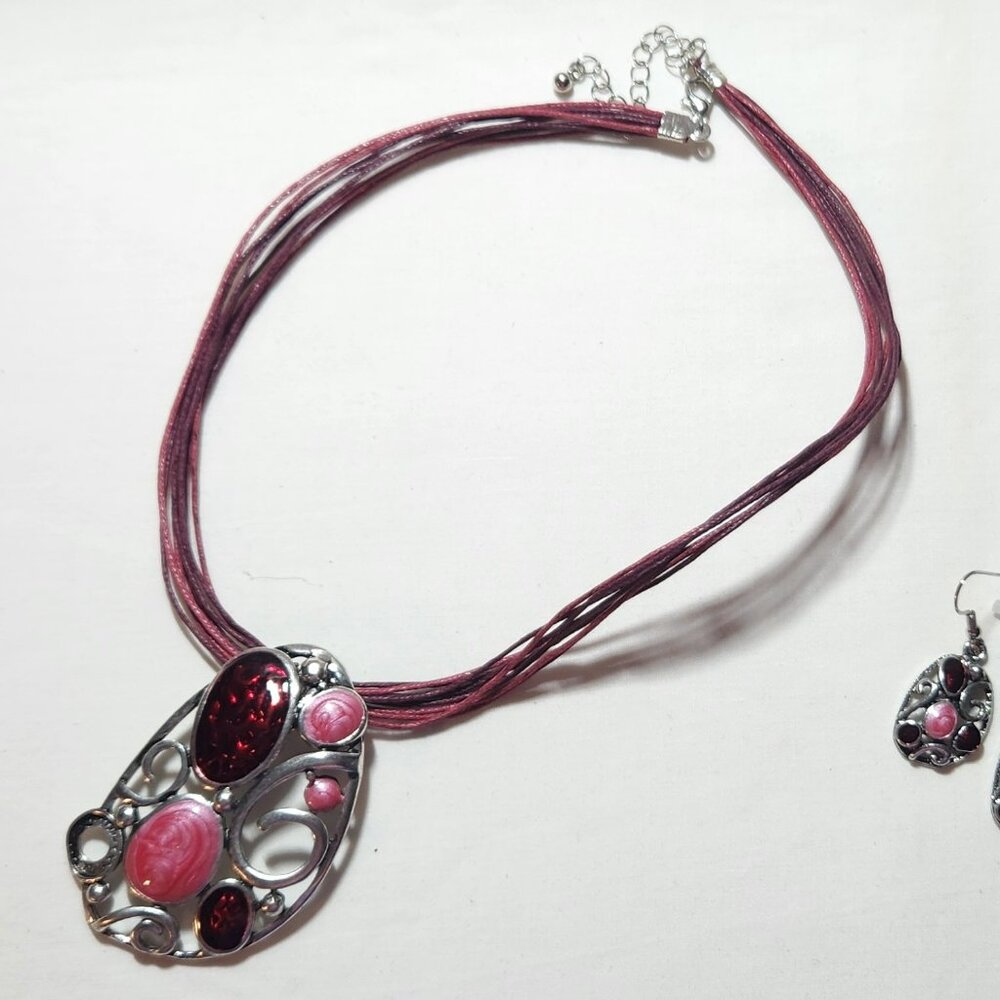 THREE FOR $20 Beautiful red & pink silver tone pendant & earrings set NWOT